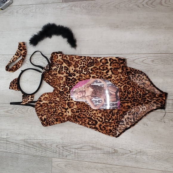 Halloween Custum 🎃 - Picture 1 of 3